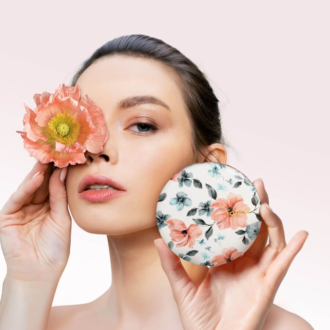 Mini Taylor LED Compact Mirror | Romantic Florals